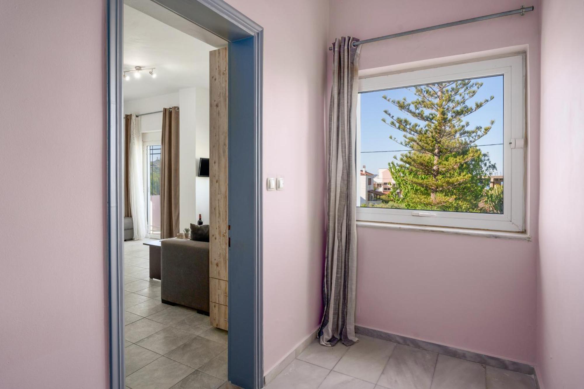 Nikos Apartments Agia Marina Dış mekan fotoğraf