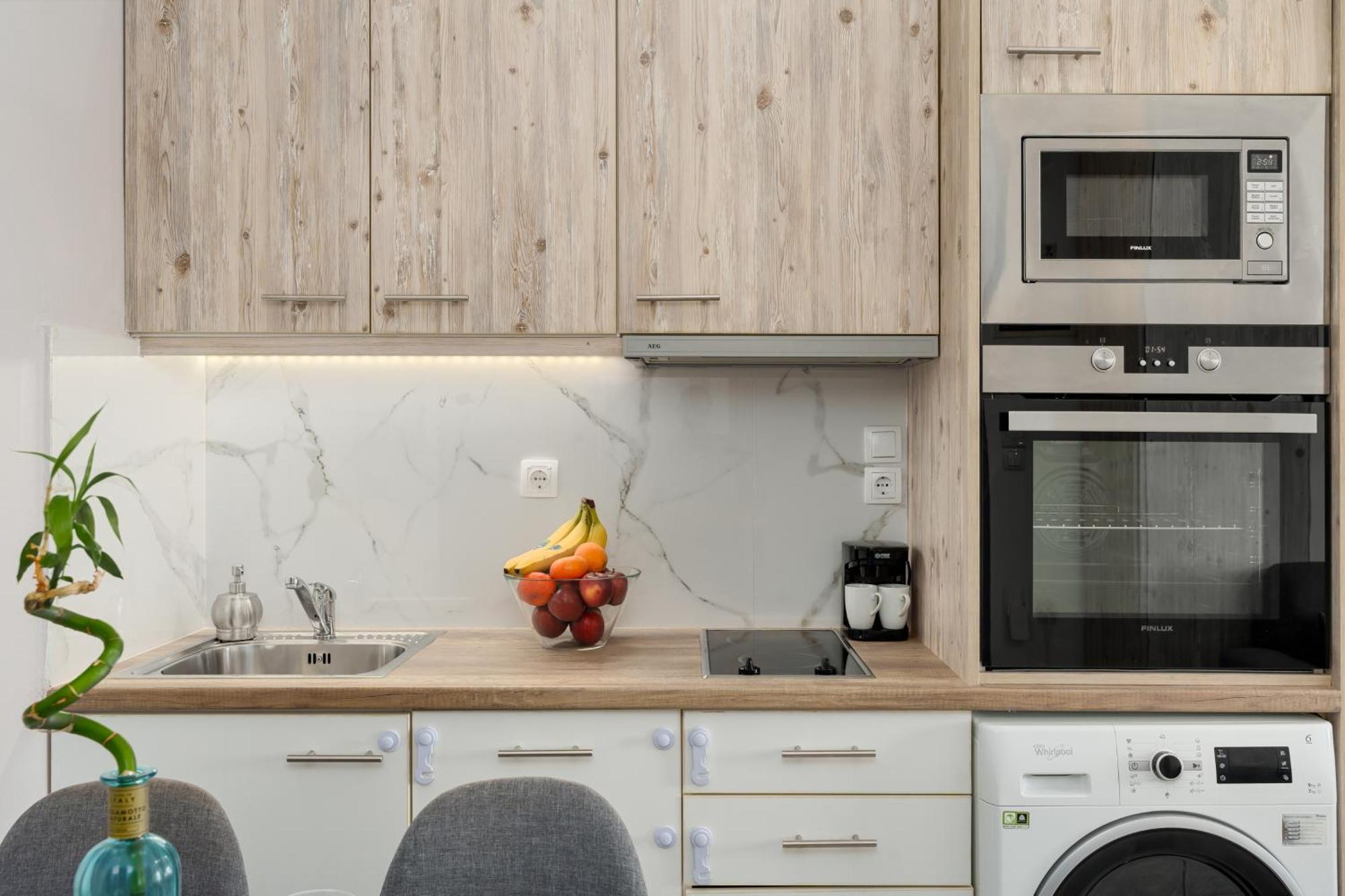 Nikos Apartments Agia Marina Dış mekan fotoğraf